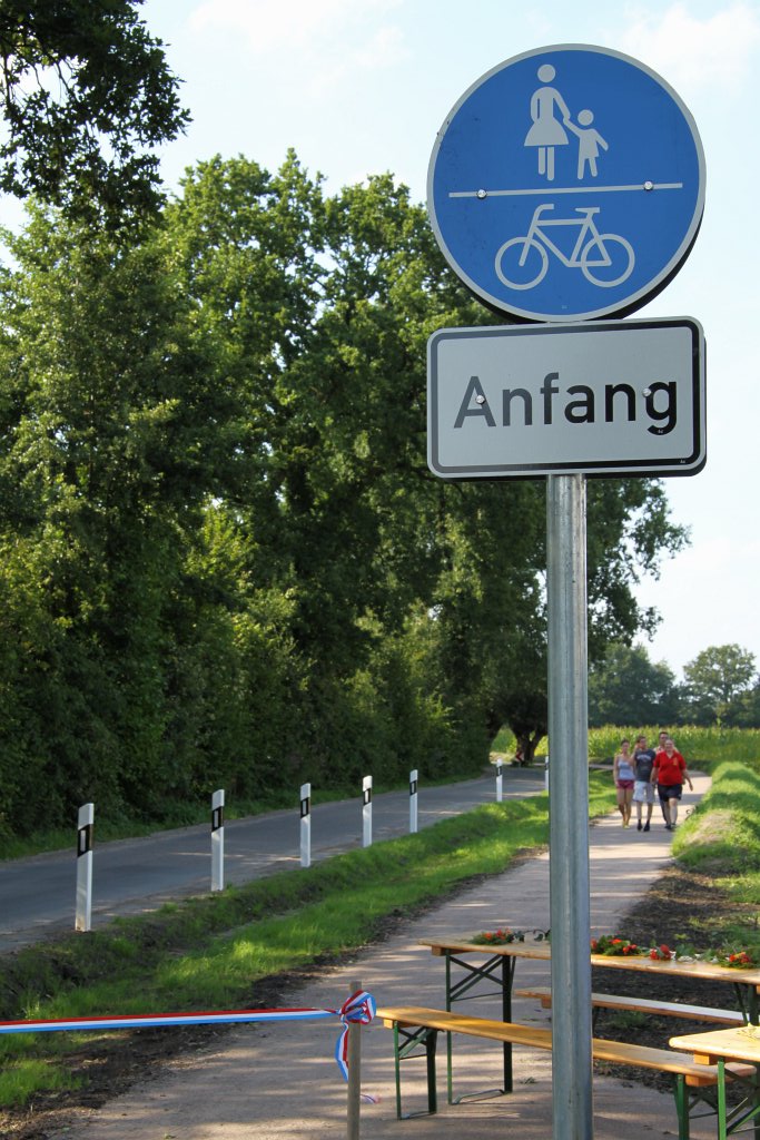 Neuer Geh- und Radweg Wischenweg in Alveslohe